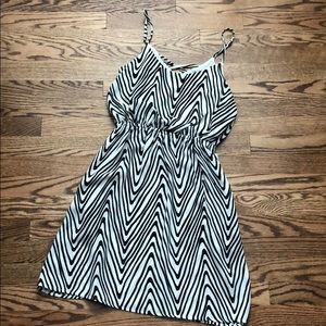 Black and white summer dress